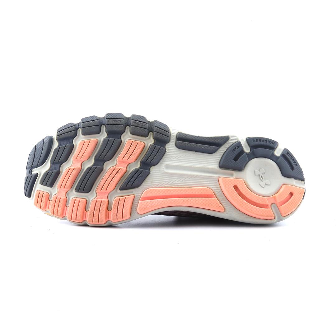 UNDER ARMOUR SPEEDFORM VELOCITI