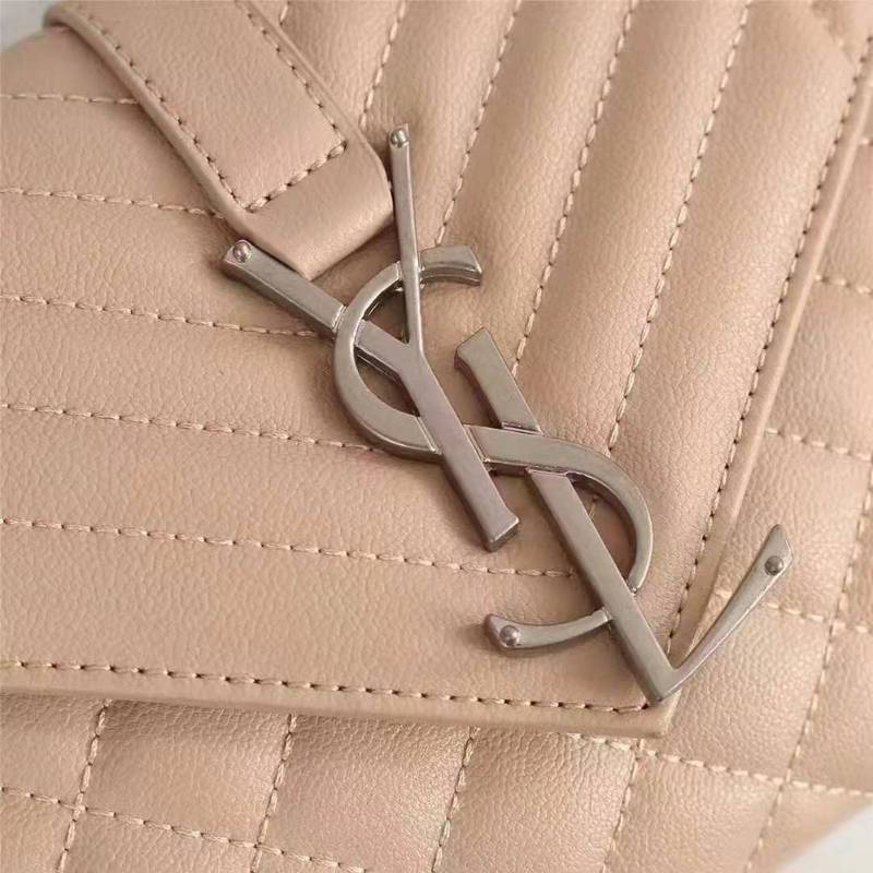 Amelia - YSL Bag - 2820