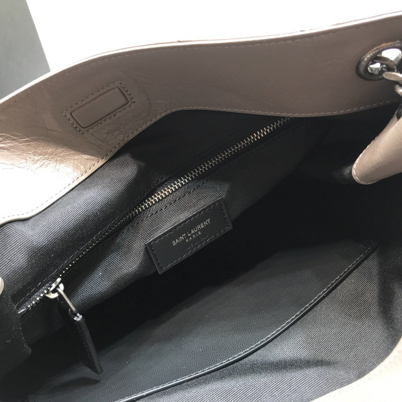 Amelia - YSL Bag - 2340