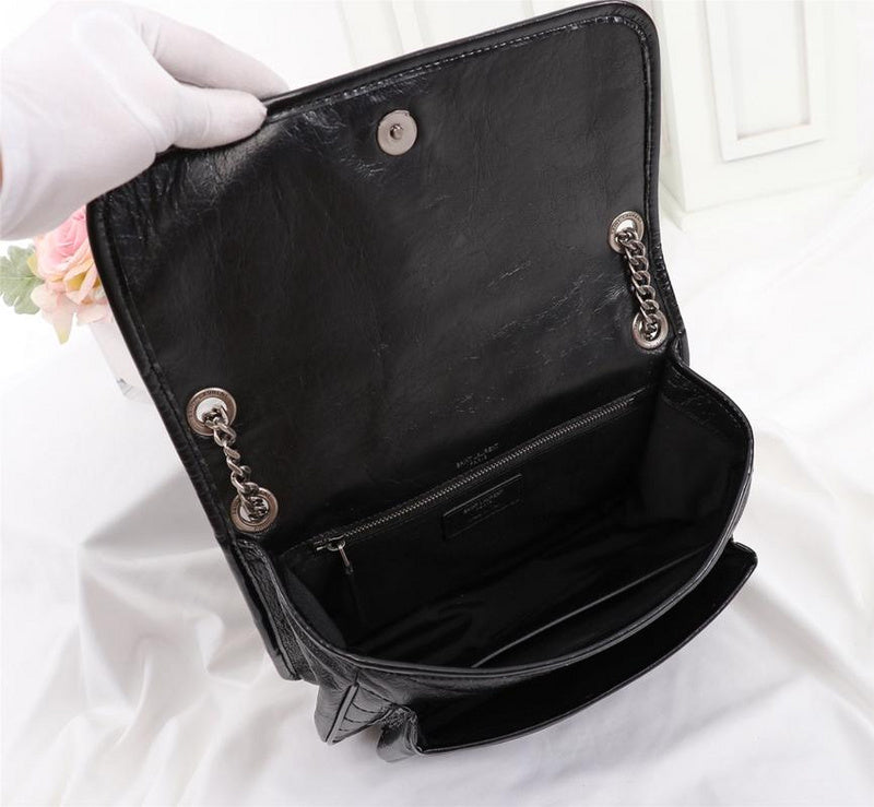 Amelia - YSL Bag - 2641