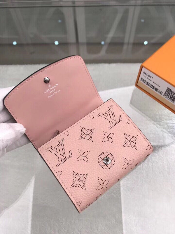 Fan Fashion Lu-Vi bags - 9148
