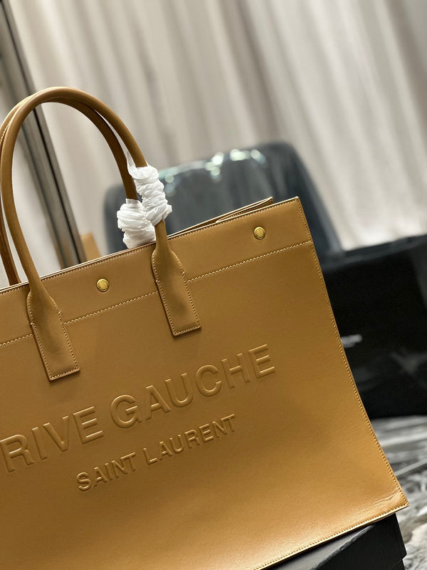 Amelia - YSL Bag - 3973