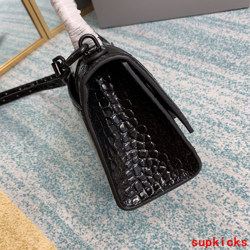 Amelia- BG Hourglass Bags - 140