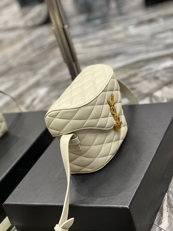 Amelia - YSL Bag - 1794
