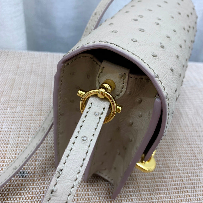 LO - HMS Luxury Bags - 723