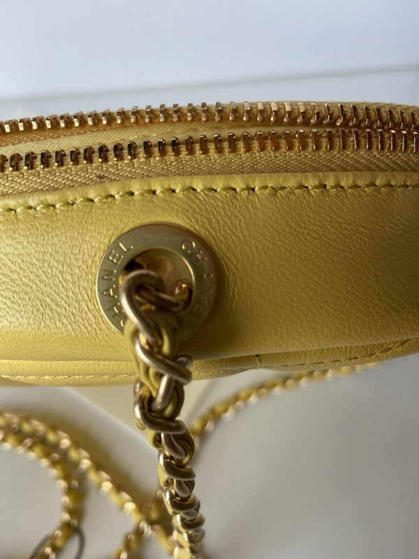 Wellow Bags - Chanel - Bags  - 322