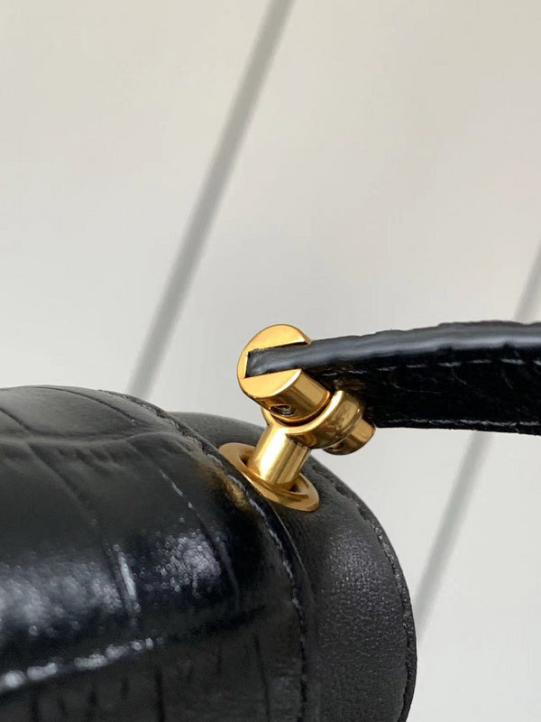 Amelia - YSL Bag - 4197