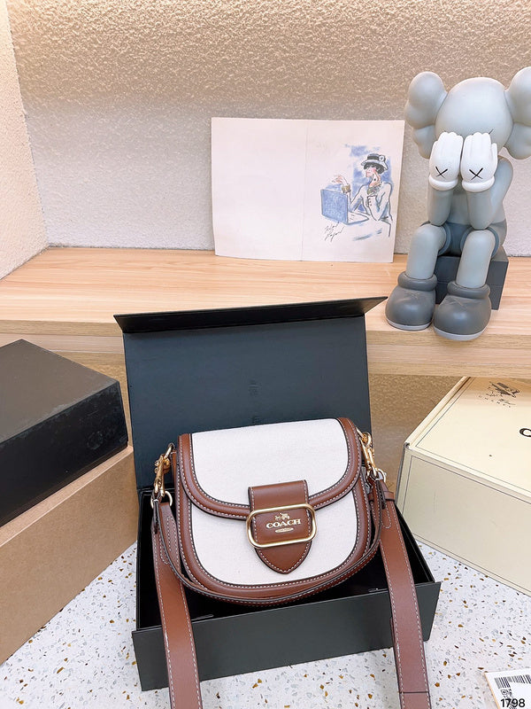 Amelia - CCH Bags - 008