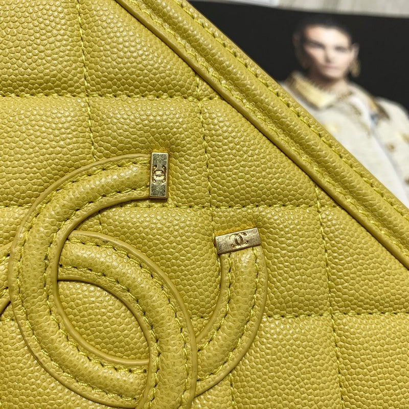 Wellow Bags - Chanel - Bags  - 109