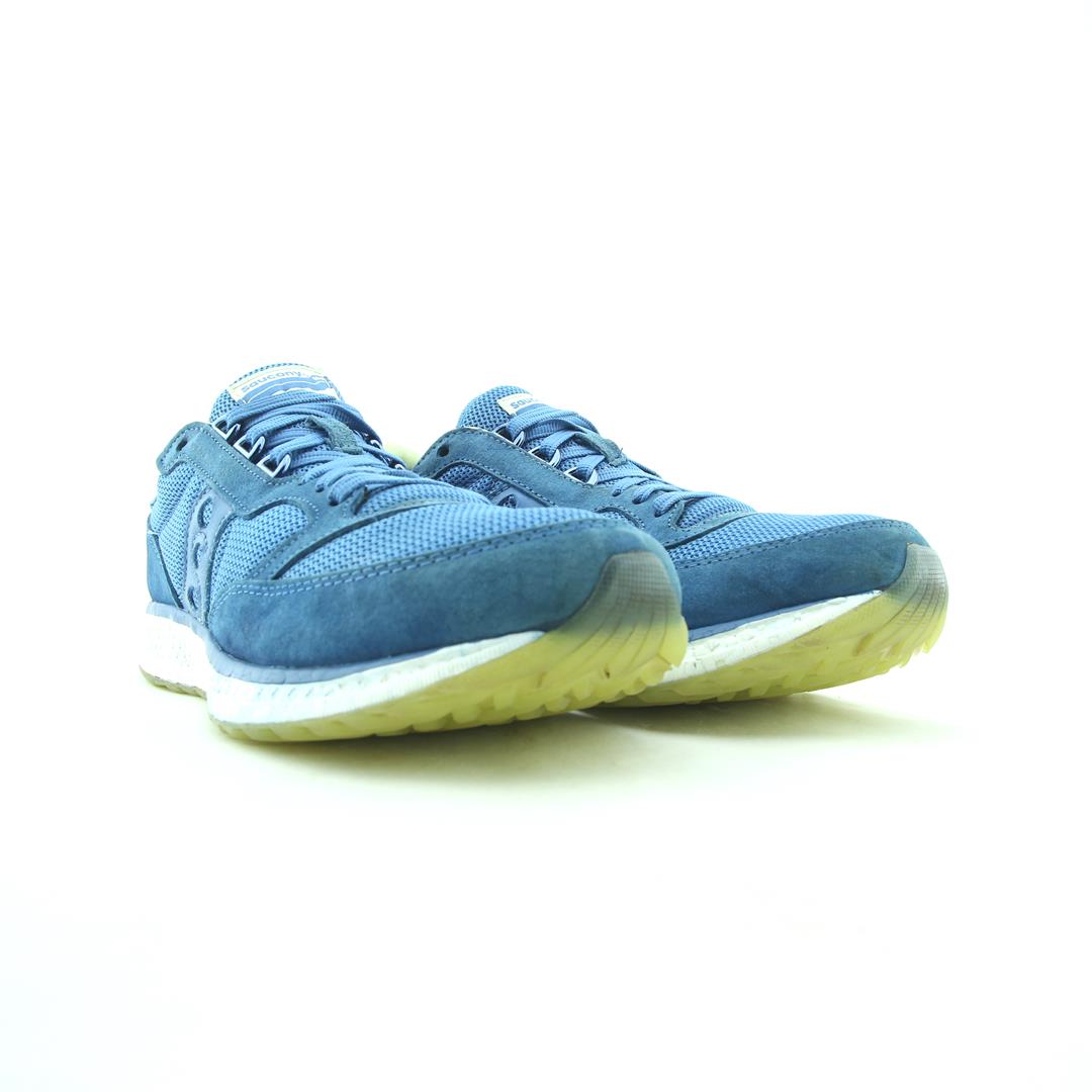 SAUCONY  FREEDOM RUNNER