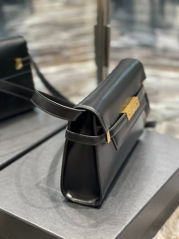 Amelia - YSL Bag - 2381