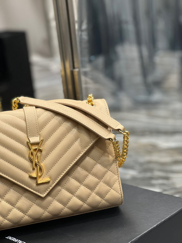Amelia - YSL Bag - 1898