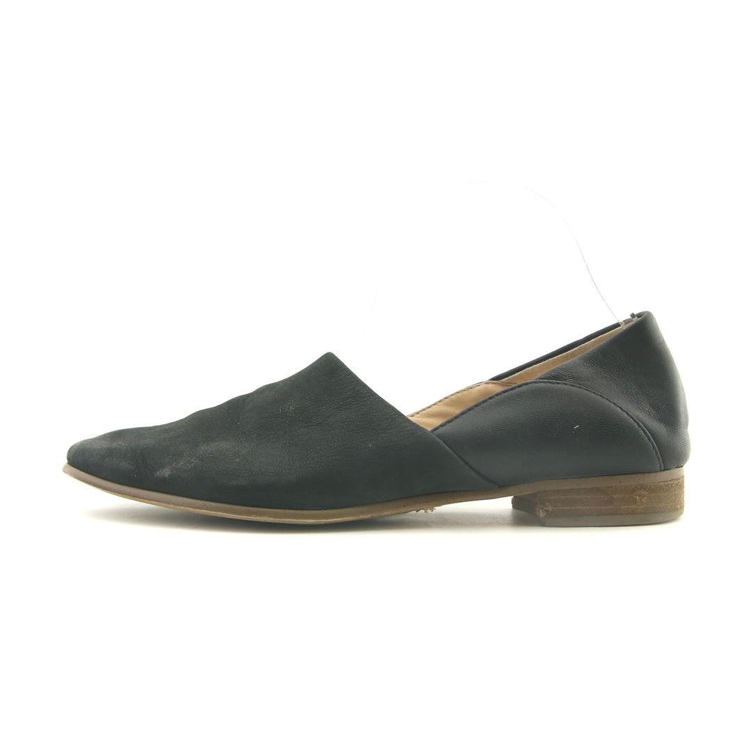 CLARKS CUSHION PLUS