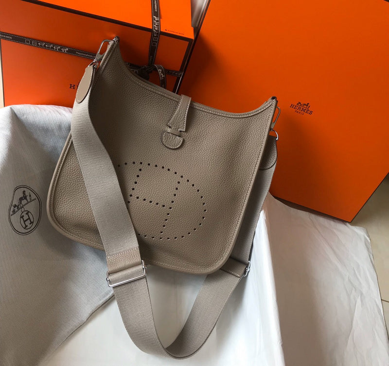 Amelia- HMS-Bags - 1234
