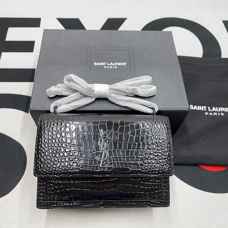 Amelia - YSL Bag - 2033