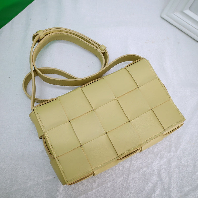 B-VENETA STYLISH HANBAGS FOR WOMEN - 113