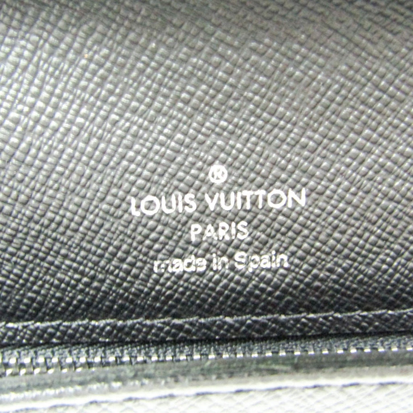 Louis Vuitton Selenga  Leather Clutch Bag