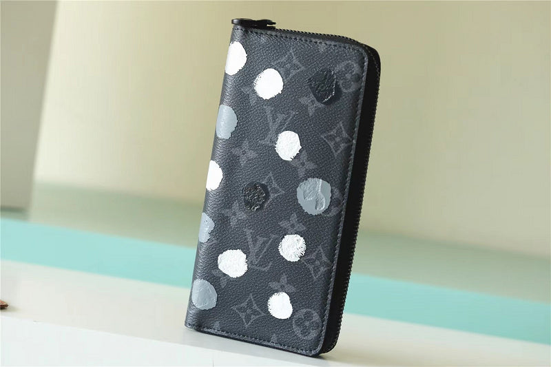 Fan Fashion Lu-Vi bags - 10614