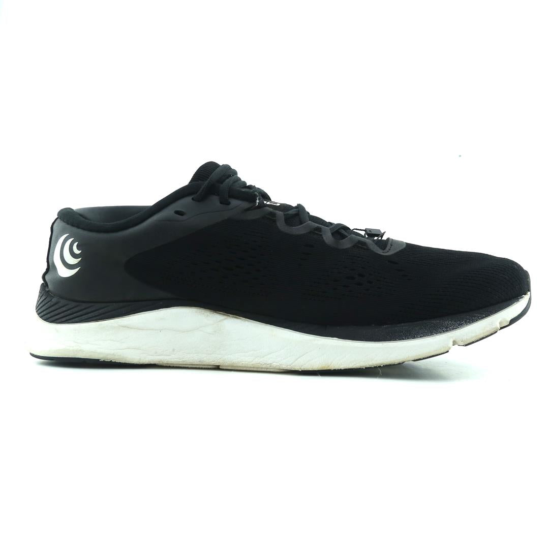 TOPO ATHLETIC FLI-LYTE 4