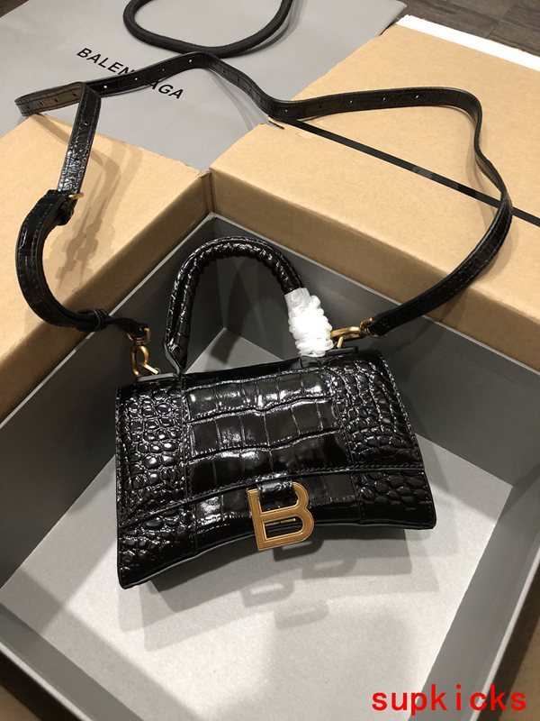 Amelia- BG Hourglass Bags - 196