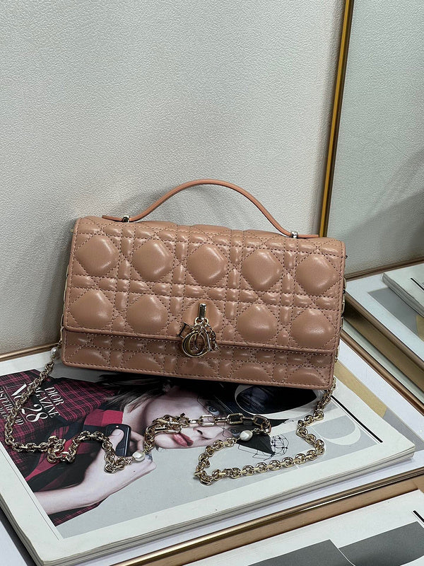 Amelia- DYOR DESIGNER BAGS - 1358