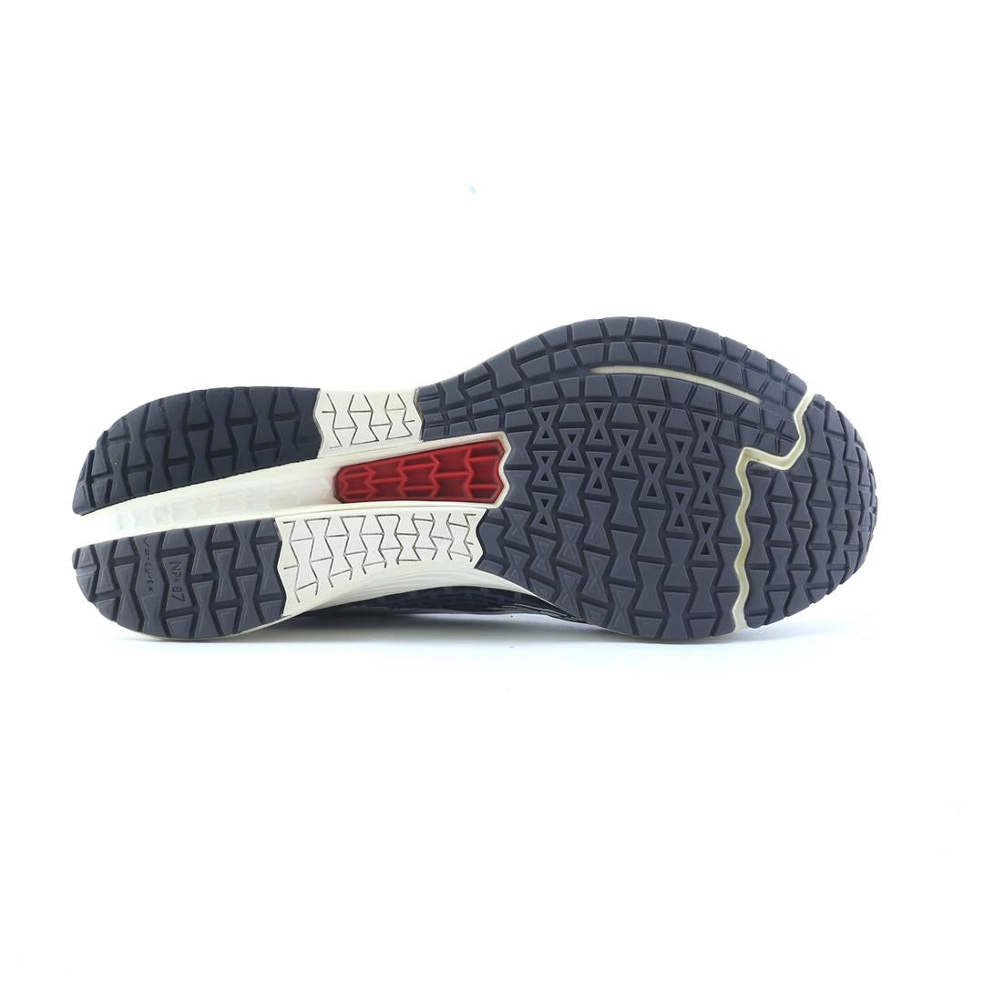 LI-NING ROUGE RABBIT 4