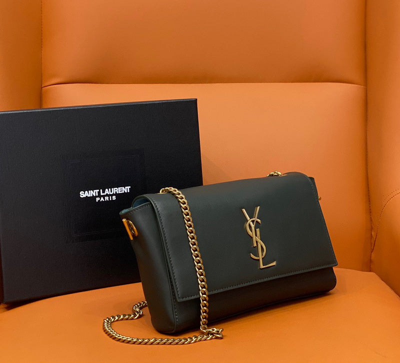 Amelia - YSL Bag - 2042