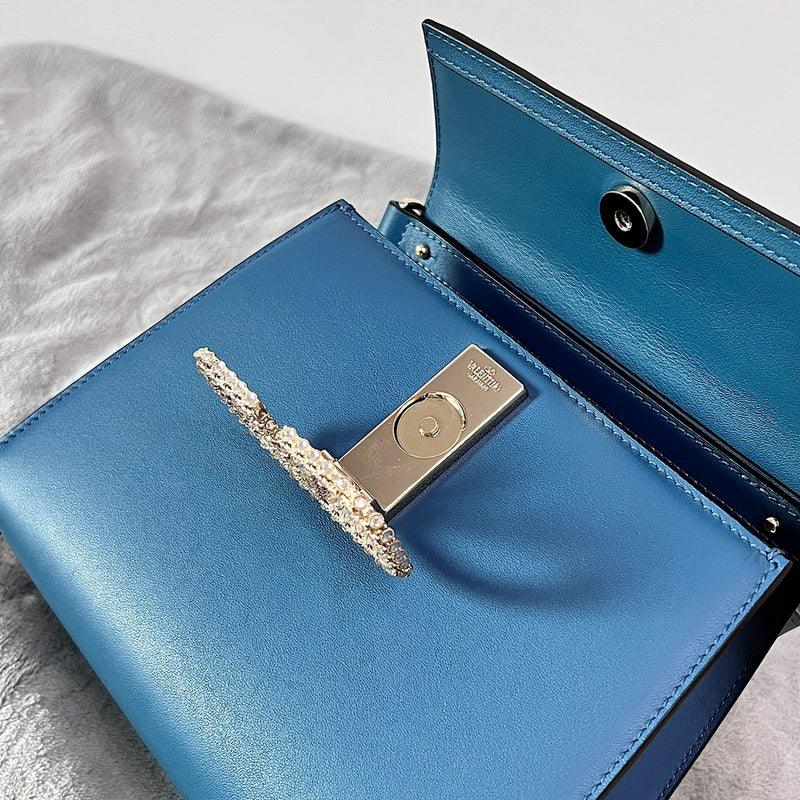 Amelia's Bag Gallery - VEL Bags - 578