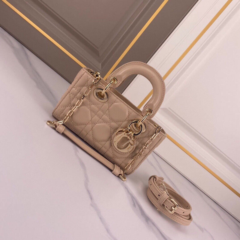Amelia- DYOR DESIGNER BAGS - 628