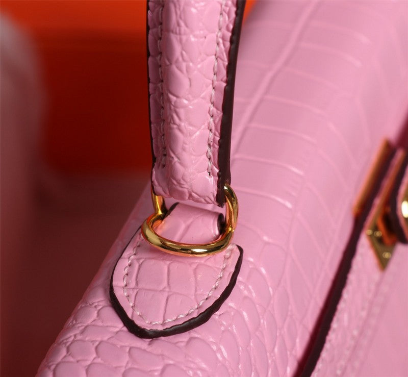 LO - HMS Luxury Bags - 750