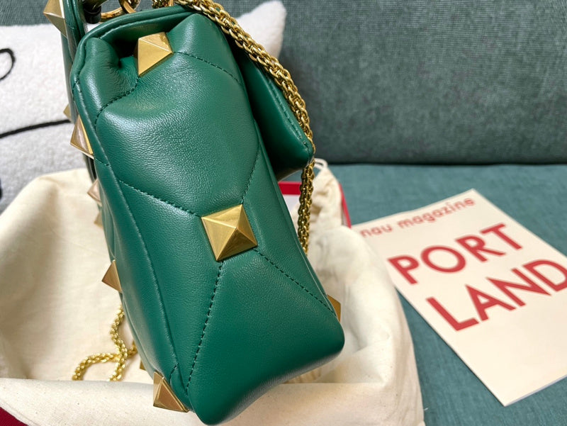Amelia's Bag Gallery - VEL Bags - 379