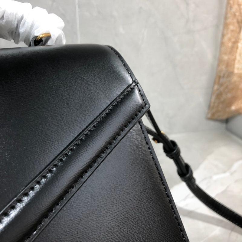 Amelia - YSL Bag - 4087