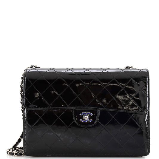 CHANEL   Classic Single Flap Bag Stitched Patent Medium