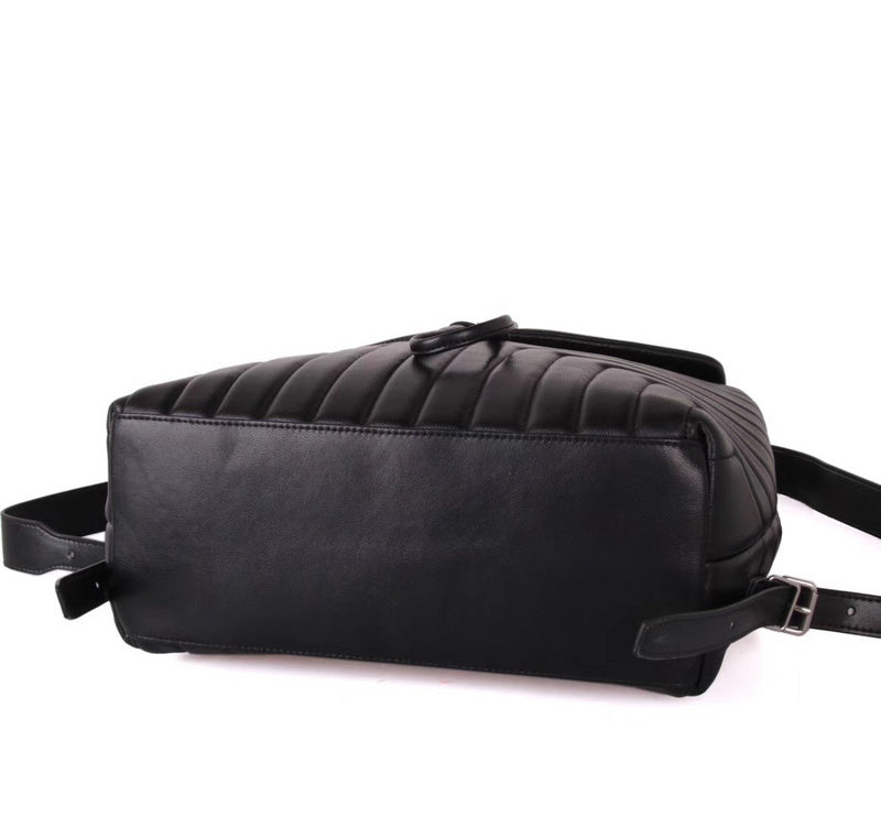 Amelia - YSL Bag - 3890