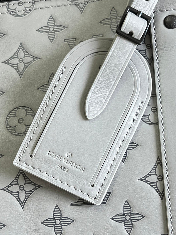 Fan Fashion Lu-Vi Bags - 16753