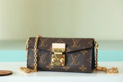 Fan Fashion Lu-Vi bags - 8771