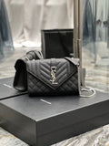 Amelia - YSL Bag - 1907