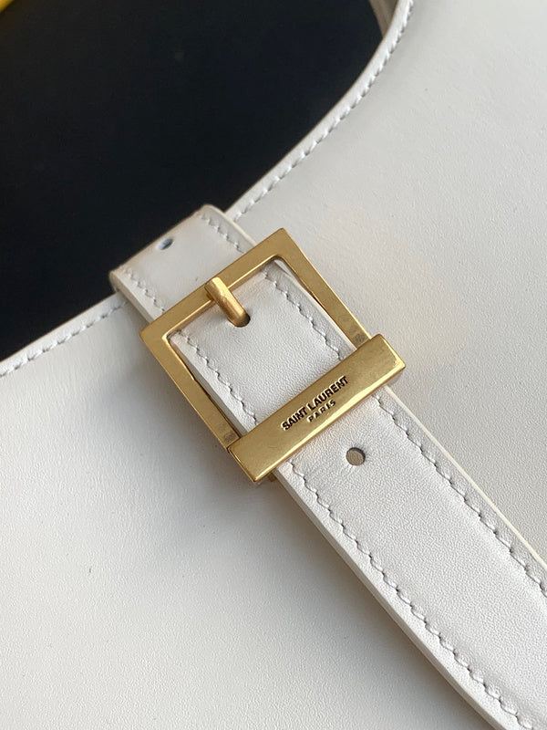 Amelia - YSL Bag - 4174