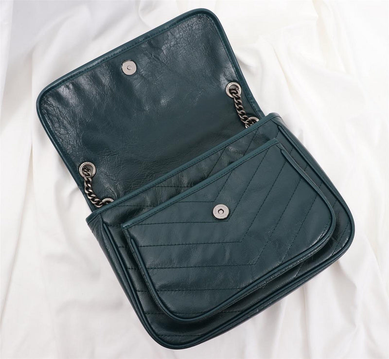 Amelia - YSL Bag - 2643