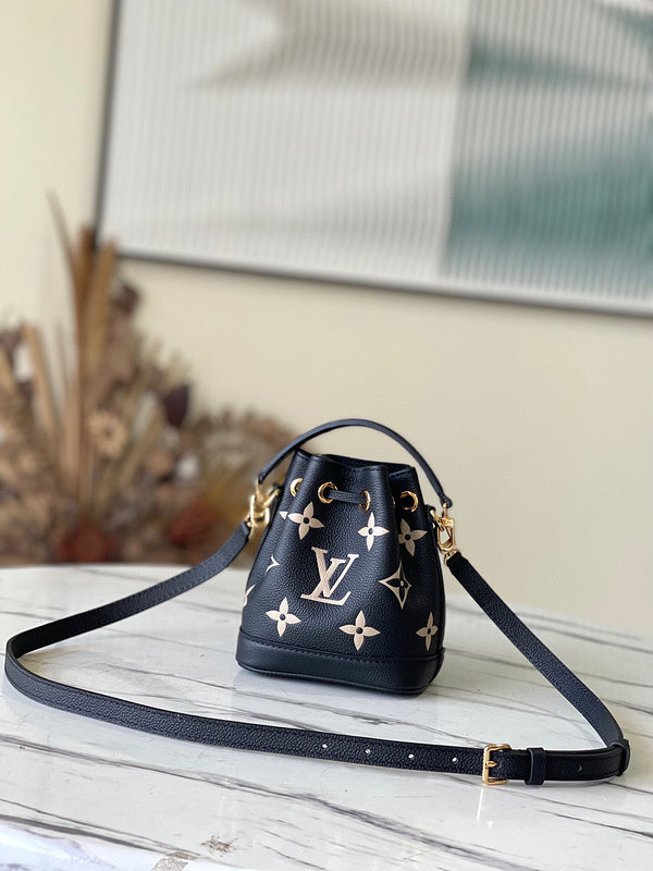 Fashion Lu-Vi bags - 4558