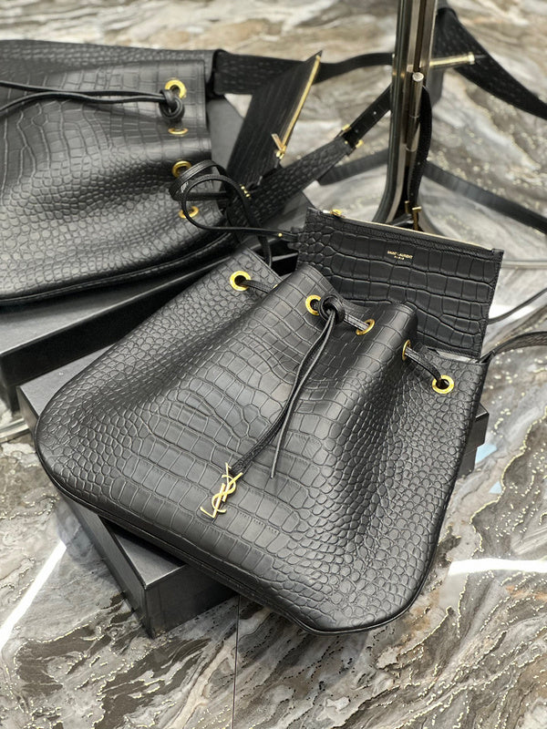 Amelia - YSL Bag - 3936
