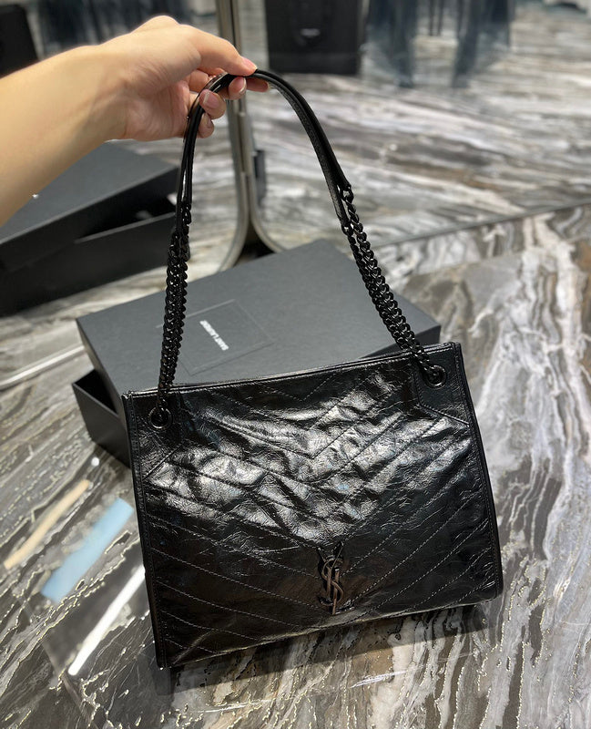 Amelia - YSL Bag - 3949