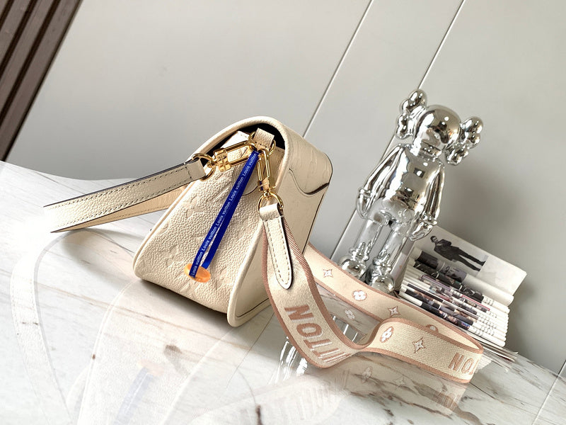 Amelia's Bag Gallery - LOV Bags - 1326