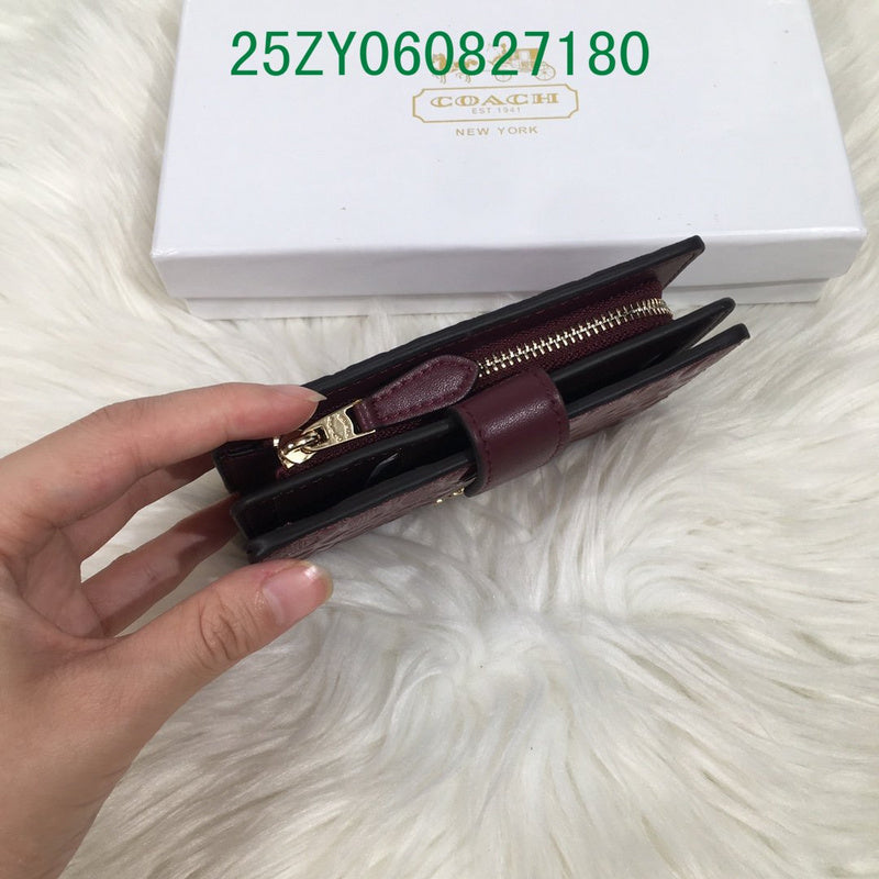 Amelia - CAH Wallet - 160