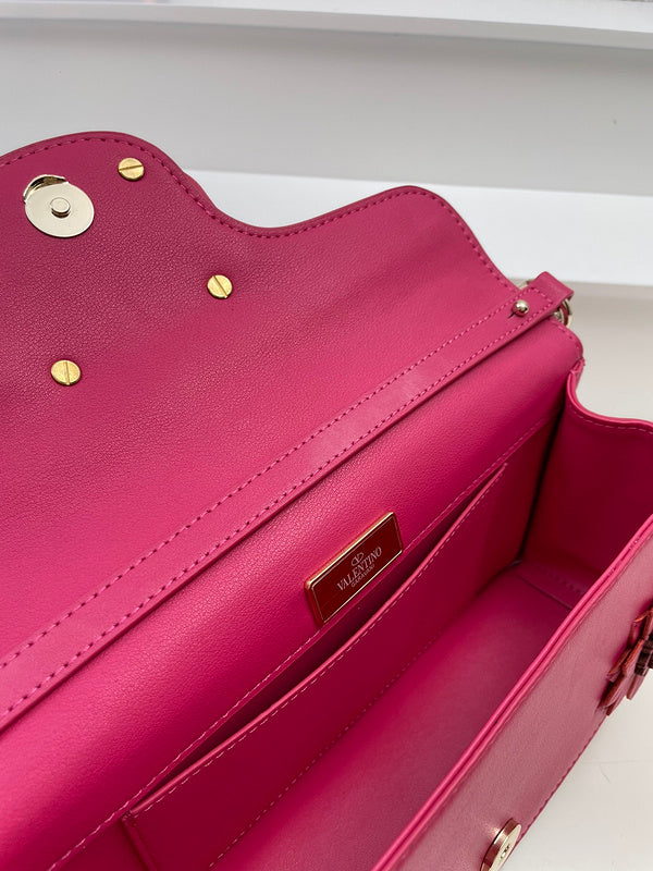 VAL LUXURY BAGS - FOR FASHION LOVERS  AFFORDABLE LUXURY BAGS- 160