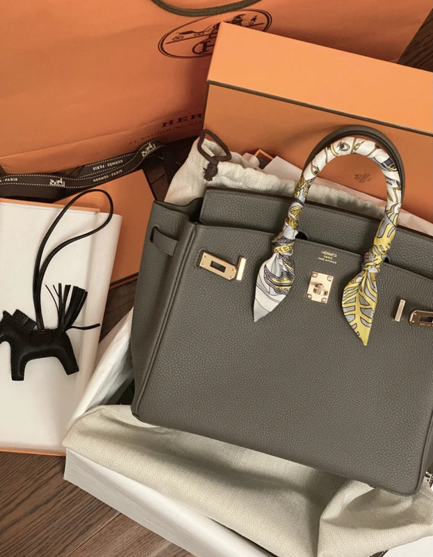 Amelia - HMS Bags - 1587