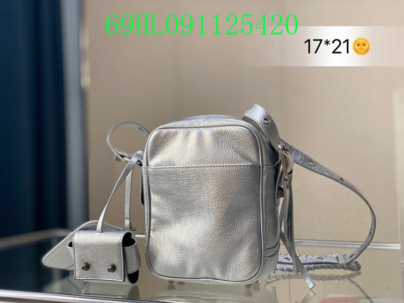 Amelia - BGA Bags - 1972