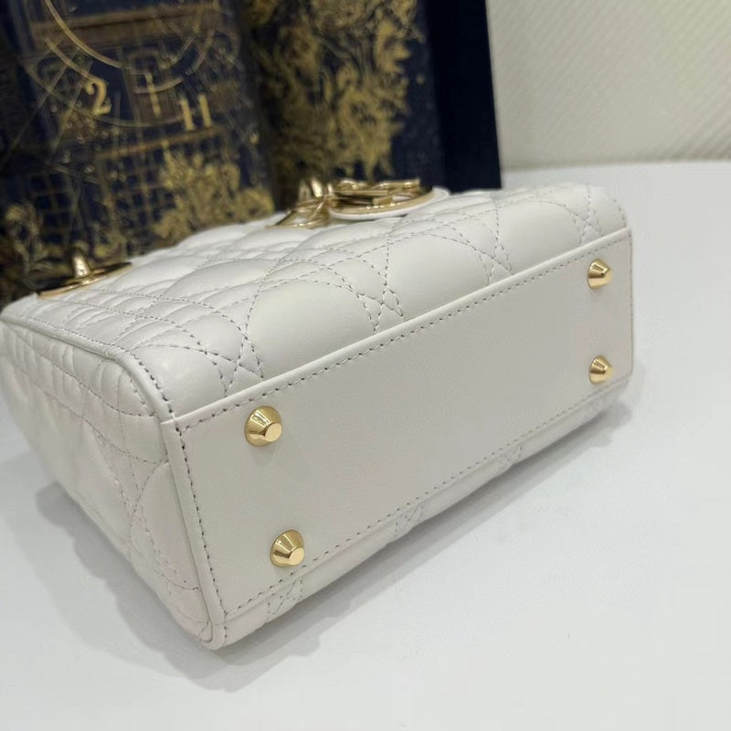 Amelia - DYOR   BAGS FOR WOMEN - FASHION LUXURY BAGS 001