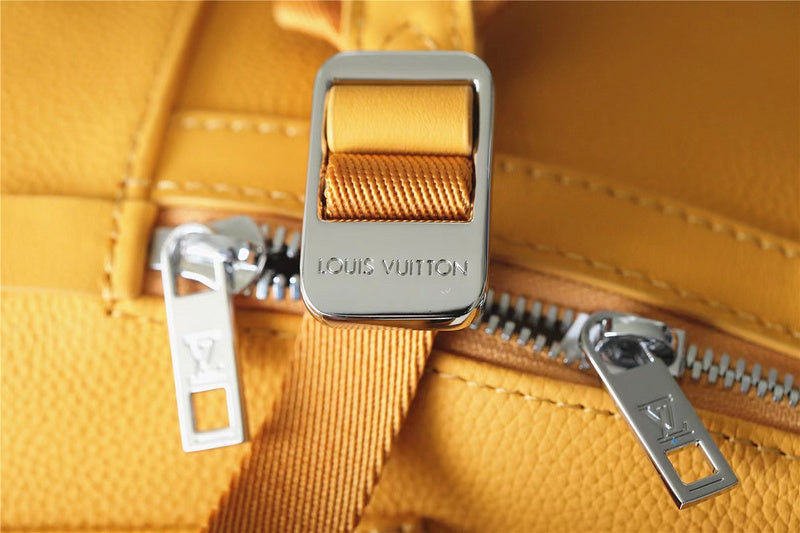 Fan Fashion Lu-Vi bags - 9589