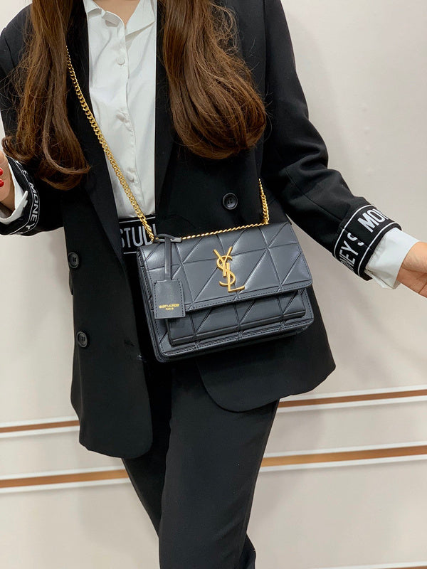 Amelia - YSL Bag - 3510